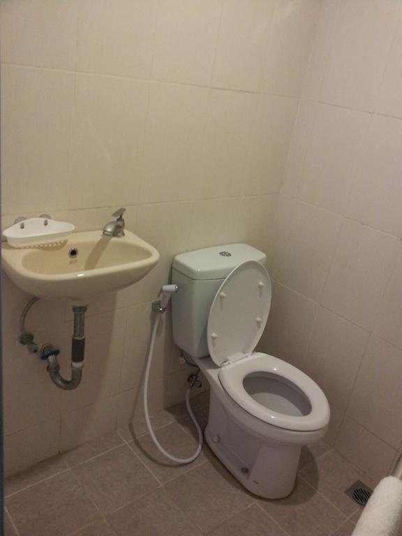Loxy Inn Surabaya Oda fotoğraf